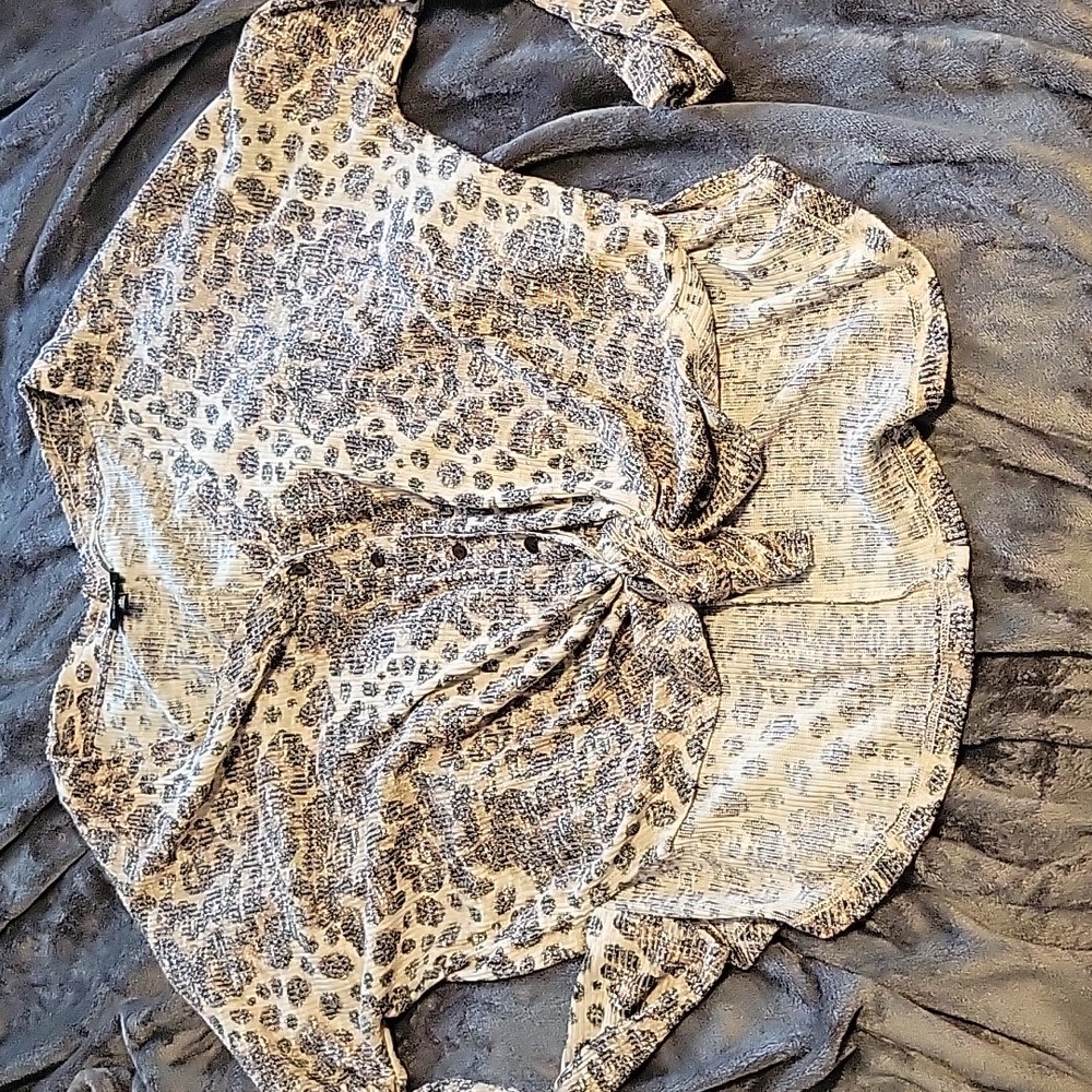 Bobeau leopard tie tunic high low top